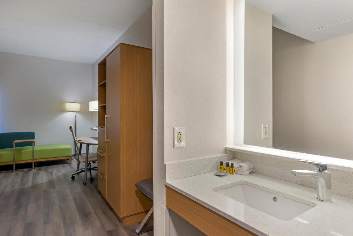 Best Western Executive Hotel Richmond - image 3