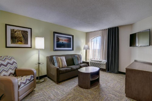 Candlewood Suites Richmond - West Broad an IHG Hotel - image 12