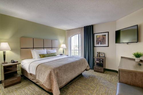 Candlewood Suites Richmond - West Broad an IHG Hotel - image 14