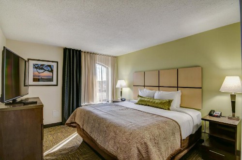Candlewood Suites Richmond - West Broad an IHG Hotel - image 24