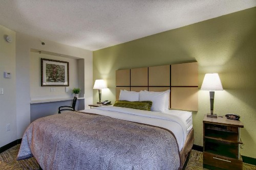 Candlewood Suites Richmond - West Broad an IHG Hotel - image 25