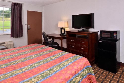Americas Best Value Inn Richmond - image 10