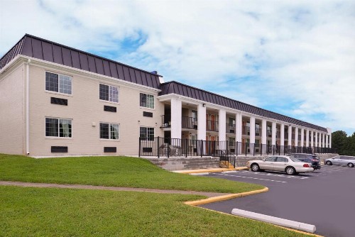 Americas Best Value Inn Richmond - image 14