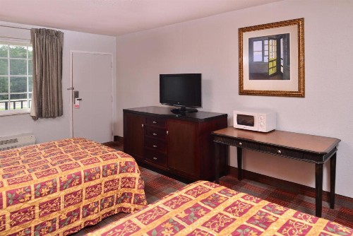Americas Best Value Inn Richmond - image 21