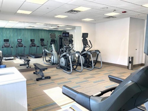 Holiday Inn Express Richmond - Midtown an IHG Hotel - image 18