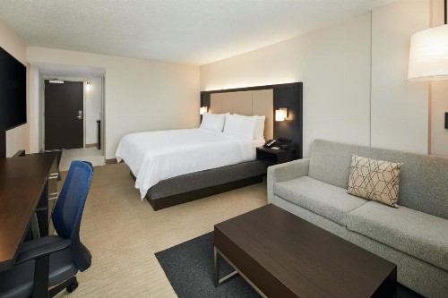 Holiday Inn Express Richmond - Midtown an IHG Hotel - image 43
