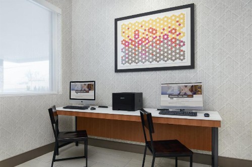 Holiday Inn Express Richmond - Midtown an IHG Hotel - image 5