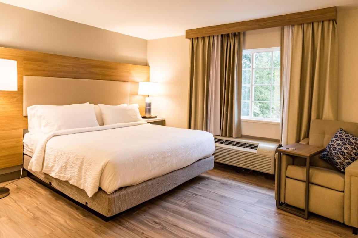 Candlewood Suites Richmond - South - image 5