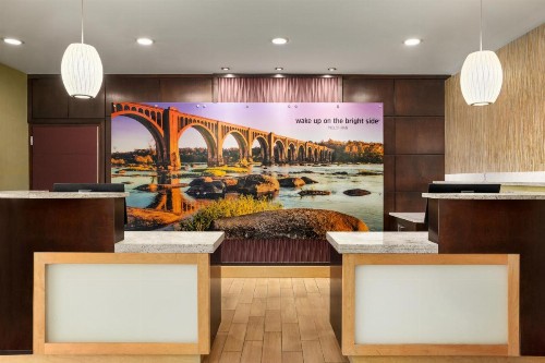 La Quinta Inn & Suites by Wyndham Richmond-Midlothian - image 33