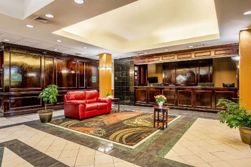 Quality Inn Central - image 10
