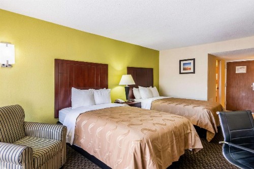 Quality Inn Central - image 23