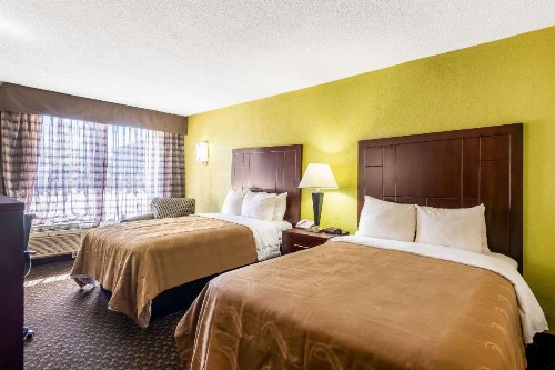Quality Inn Central - image 35