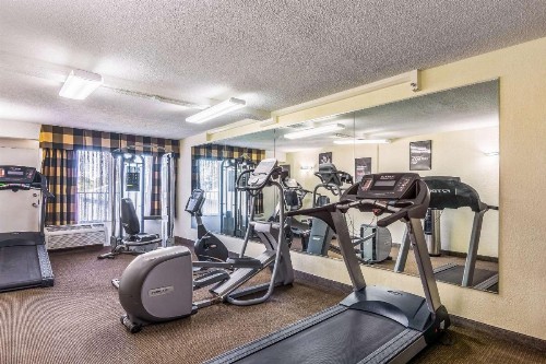 Quality Inn Central - image 8