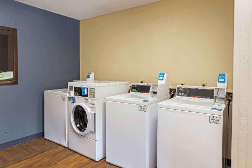 Extended Stay America Suites - Richmond - W Broad Street - Glenside - South - image 17