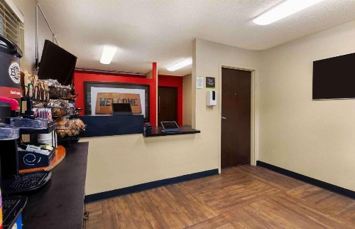 Extended Stay America Suites - Richmond - W Broad Street - Glenside - South - image 2