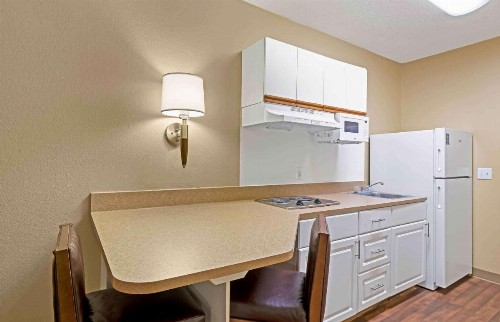 Extended Stay America Suites - North Chesterfield - Arboretum - image 11