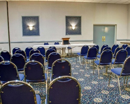 Quality Inn North - image 15