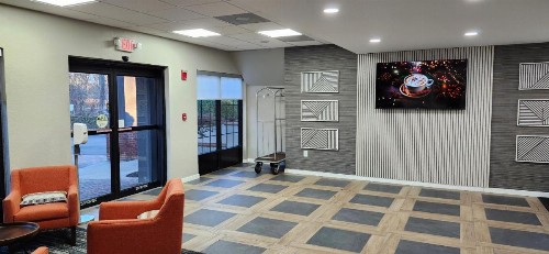 Quality Inn North - image 26