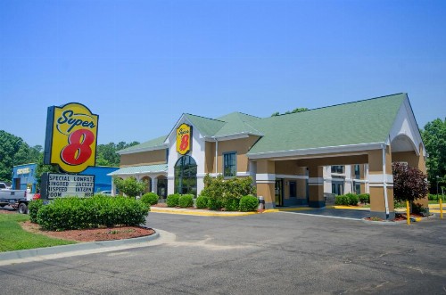 Super 8 by Wyndham Midlothian/Richmond Area - image 23
