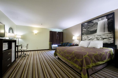 Super 8 by Wyndham Midlothian/Richmond Area - image 35
