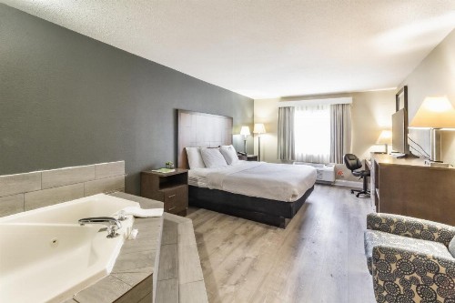 La Quinta Inn by Wyndham Richmond South - image 27