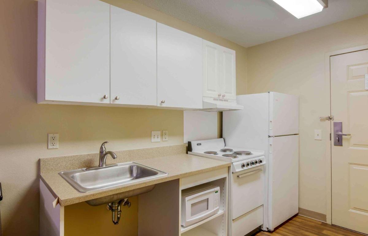Extended Stay America Suites - Richmond - W Broad Street - Glenside - North - image 3