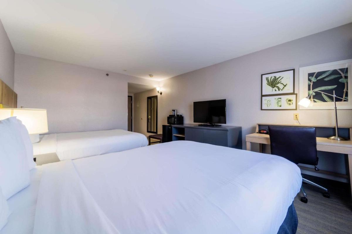 Country Inn & Suites by Radisson Richmond I-95 South VA - image 2