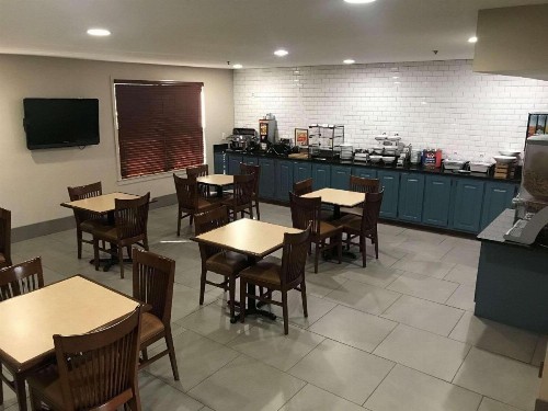 Country Inn & Suites by Radisson Richmond I-95 South VA - image 6
