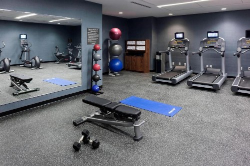 Courtyard by Marriott Richmond Downtown - image 22