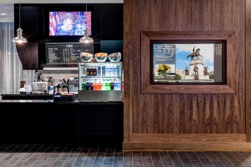 Courtyard by Marriott Richmond Downtown - image 23