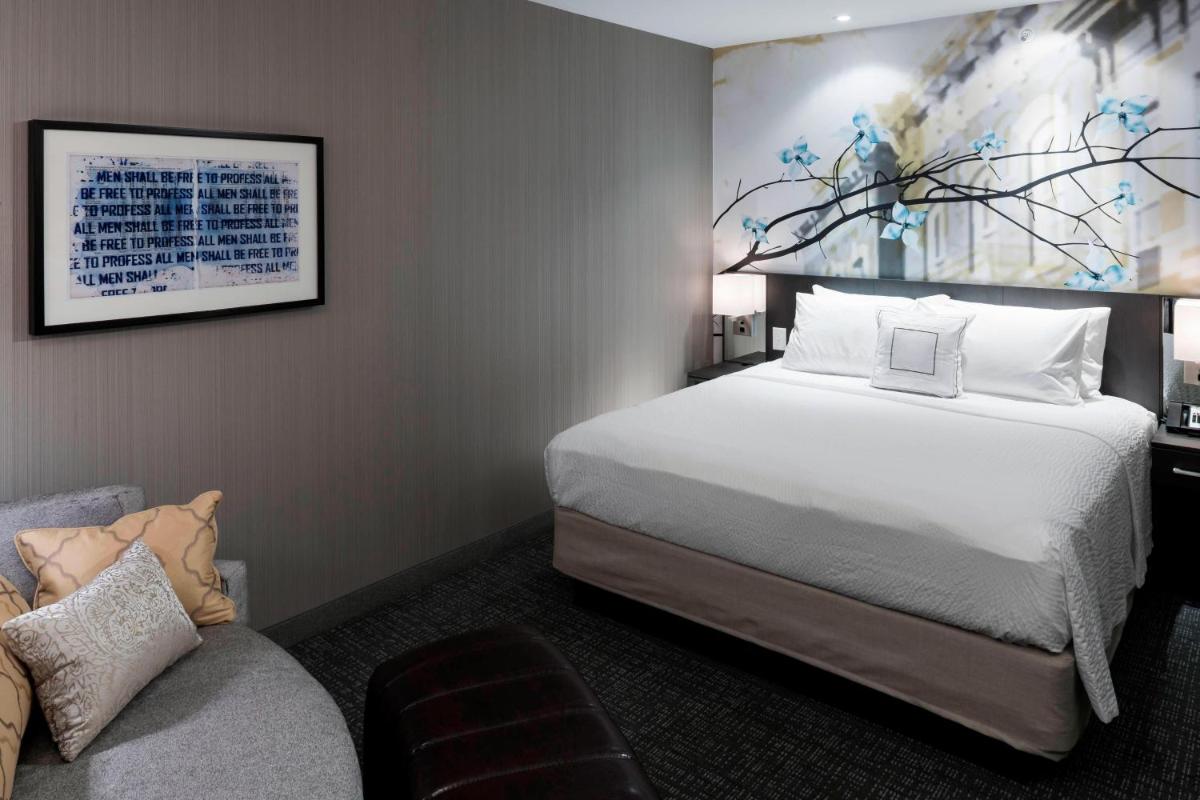 Courtyard by Marriott Richmond Downtown - image 3