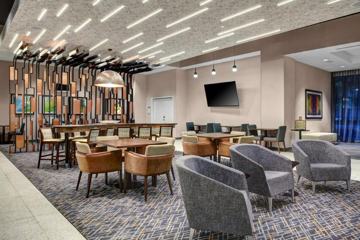 Homewood Suites by Hilton Richmond-Downtown - main image