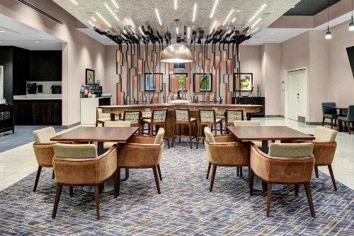 Homewood Suites by Hilton Richmond-Downtown - image 3