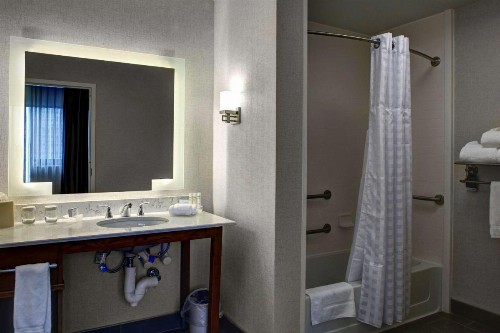 Homewood Suites by Hilton Richmond-Downtown - image 33