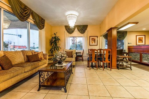 Quality Inn Near China Lake Naval Station - image 41