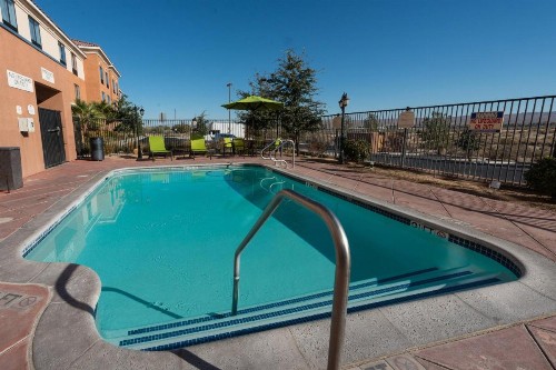 SpringHill Suites Ridgecrest - image 12