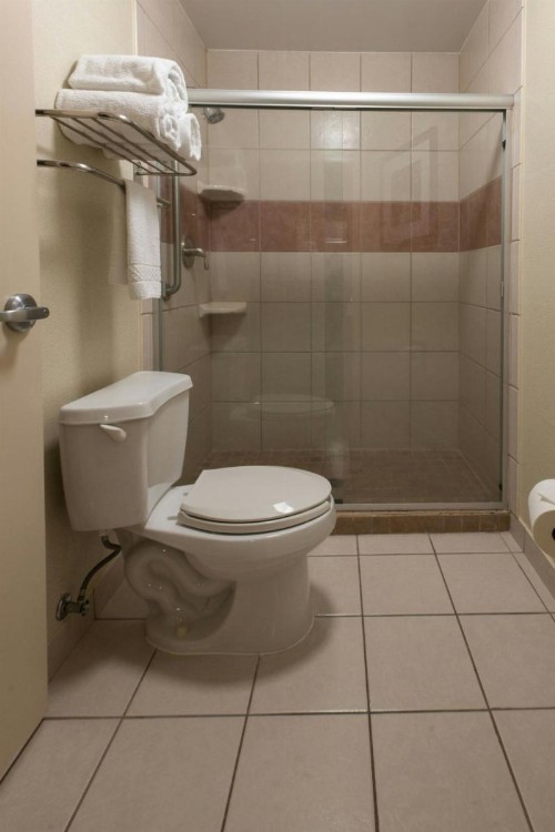 SpringHill Suites Ridgecrest - image 14