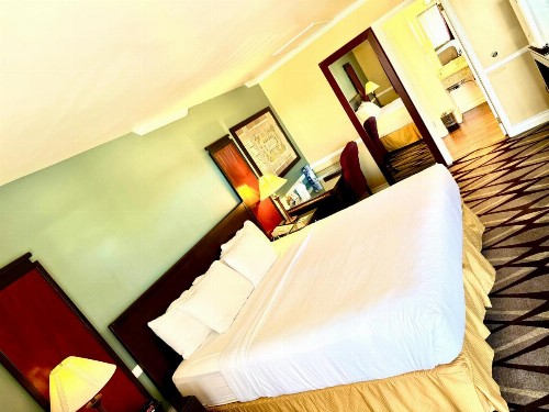 Clarion Inn Ridgecrest - image 42