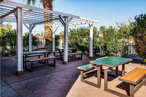 OYO Hotel Europa Ridgecrest CA - W Upjohn Ave - image 14