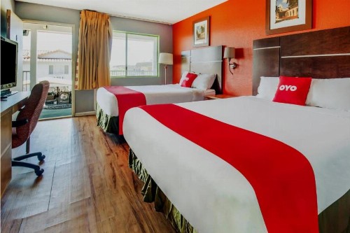OYO Hotel Europa Ridgecrest CA - W Upjohn Ave - image 17