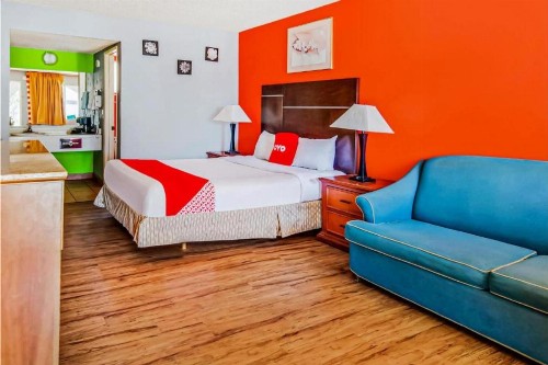 OYO Hotel Europa Ridgecrest CA - W Upjohn Ave - image 6