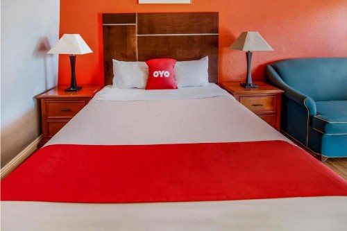 OYO Hotel Europa Ridgecrest CA - W Upjohn Ave - image 8
