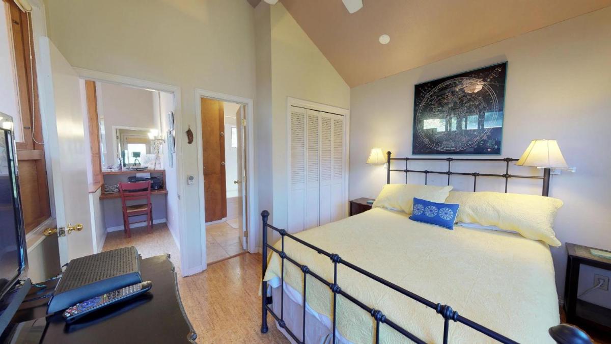 Overlook House - image 4