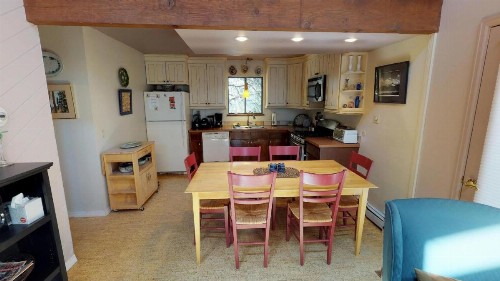 Overlook House - image 6