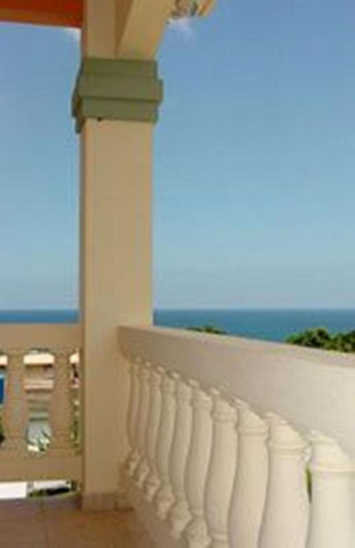 Dos Angeles del Mar Bed and Breakfast - image 12