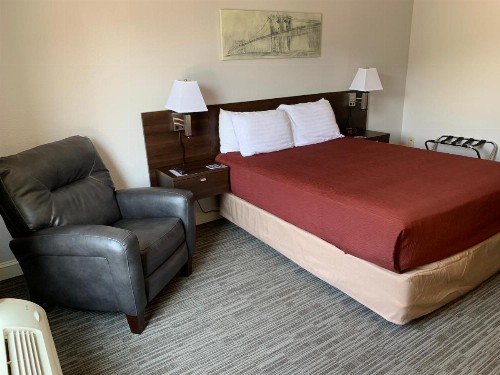 McCoy's Inn - image 21