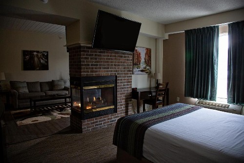 McCoy's Inn - image 33