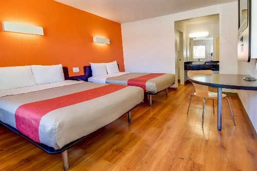 Motel 6-Riverside CA - South - image 24