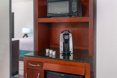 Hilton Garden Inn Tampa Riverview Brandon - image 30