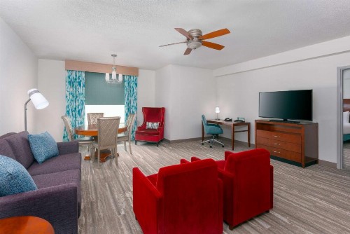 Hilton Garden Inn Tampa Riverview Brandon - image 32